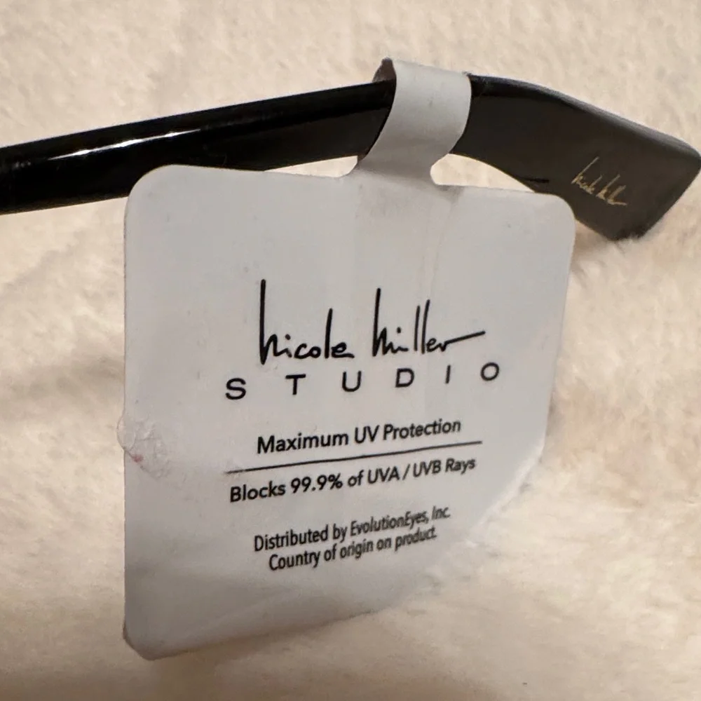 Nicole Miller Black Sunglasses NWT